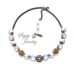 Flower Embellished Crystal Necklace in Light Topaz Shimmer and Cappuccino DeLite